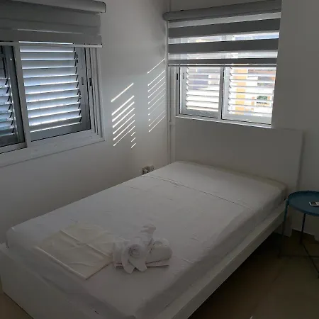Apartment 2 Bedroom In Center! 12