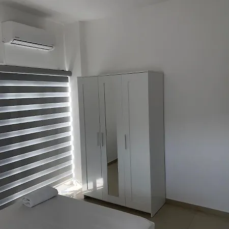 2 Bedroom In Center! 12 * Nicosia