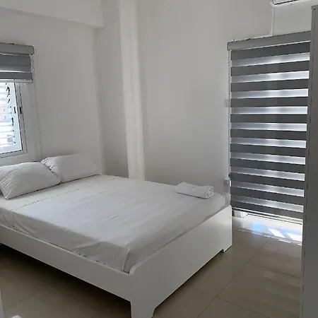 2 Bedroom In Center! 12 Апартаменты Никосия